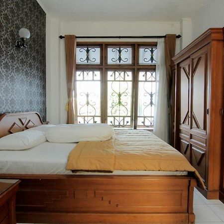Hotel Fevytra Syariah Yogyakarta Ngoại thất bức ảnh