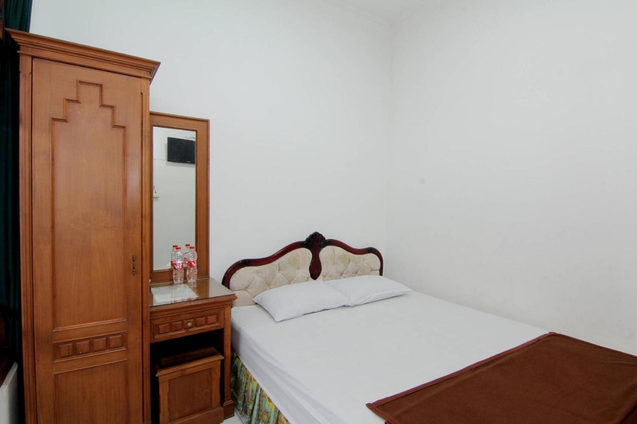 Hotel Fevytra Syariah Yogyakarta Ngoại thất bức ảnh